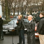 © Redaktion Kein Veedel für Rassismus - Fotoinfo: "Pro Köln"-Demonstration 2001 in Köln Longerich. Markus Beisicht, Manfred Rouhs mit Neonazis.